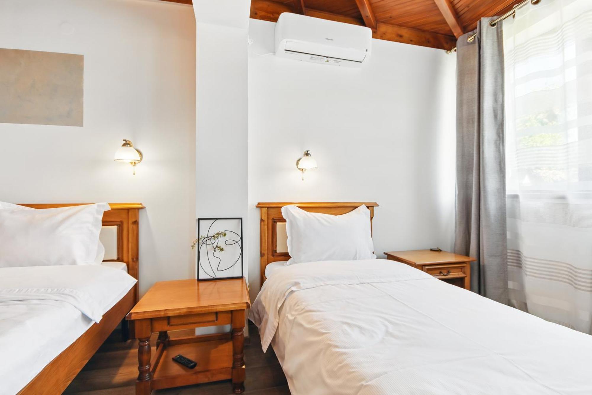 Hotel Casa Galand Parscov Zewnętrze zdjęcie