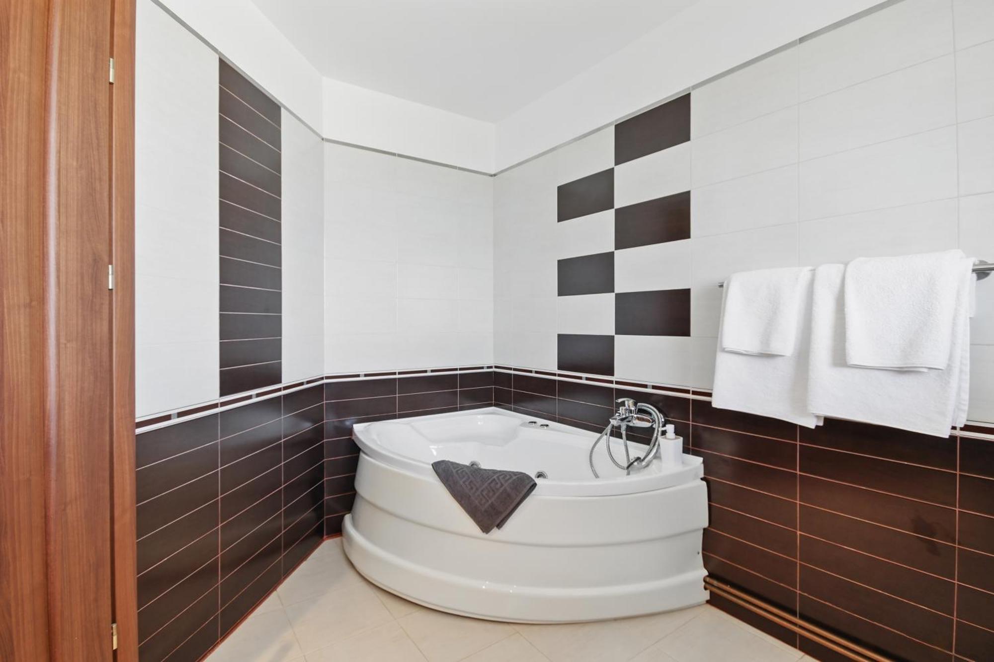 Hotel Casa Galand Parscov Zewnętrze zdjęcie
