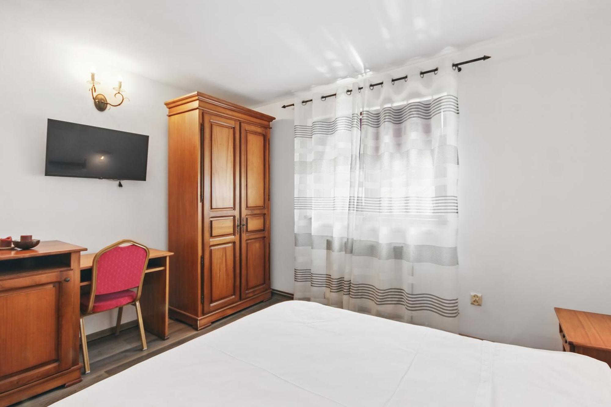 Hotel Casa Galand Parscov Zewnętrze zdjęcie
