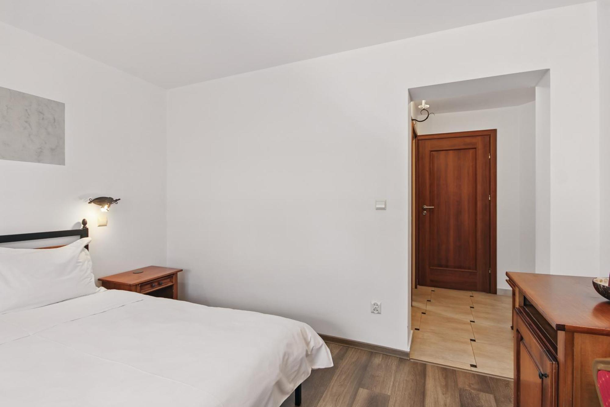 Hotel Casa Galand Parscov Zewnętrze zdjęcie