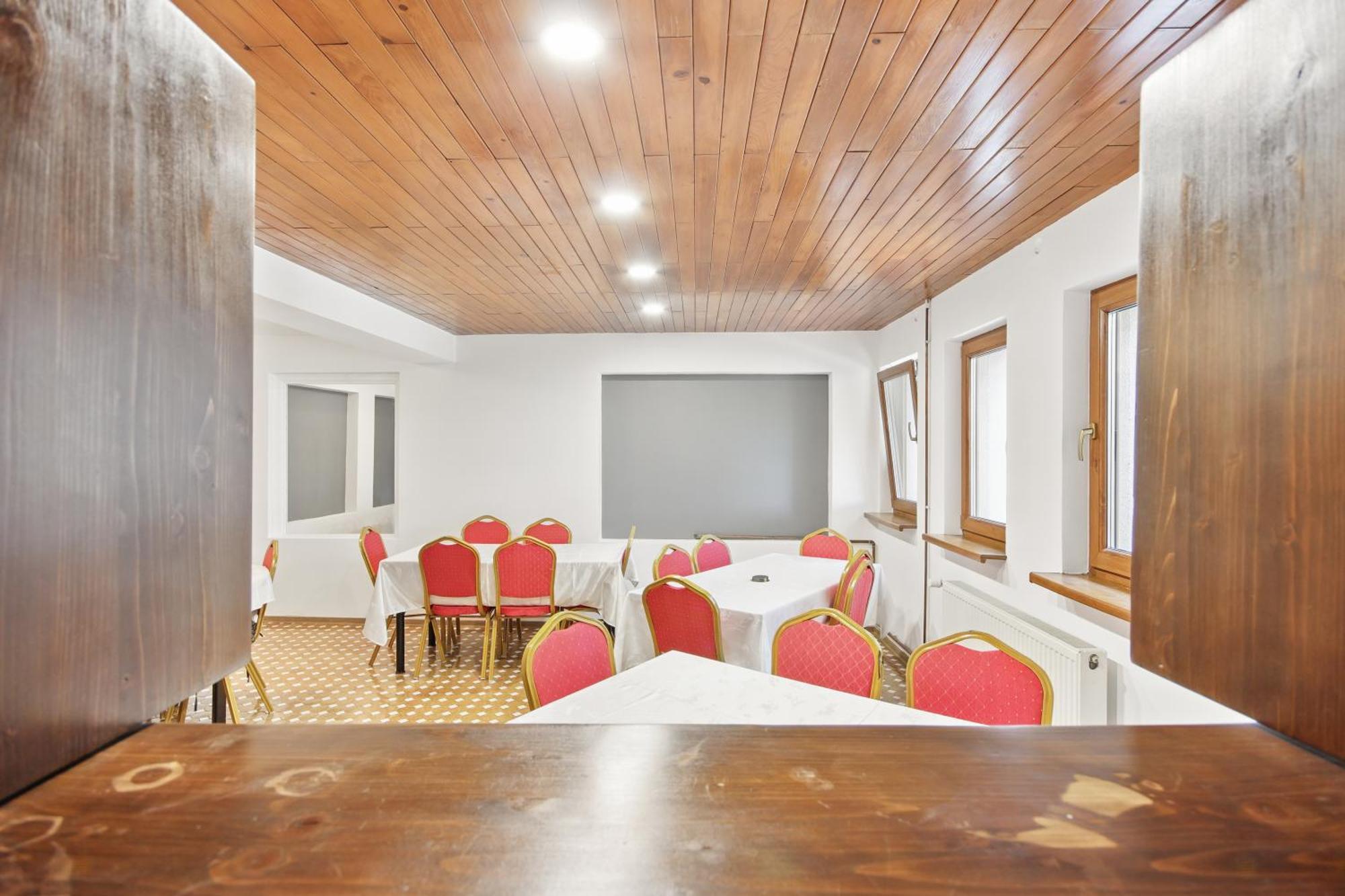 Hotel Casa Galand Parscov Zewnętrze zdjęcie